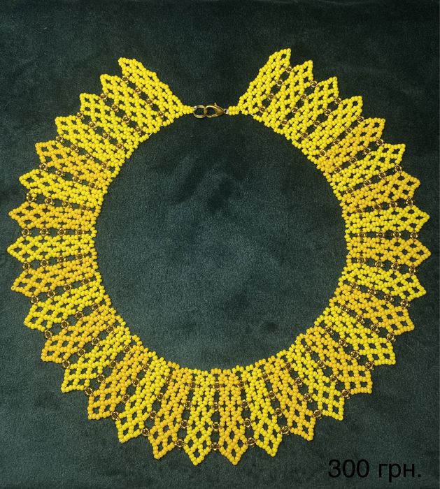 Вироби з бісеру ручної роботи