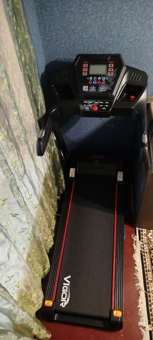 Продам бігову доріжку для дому ( самовивіз )