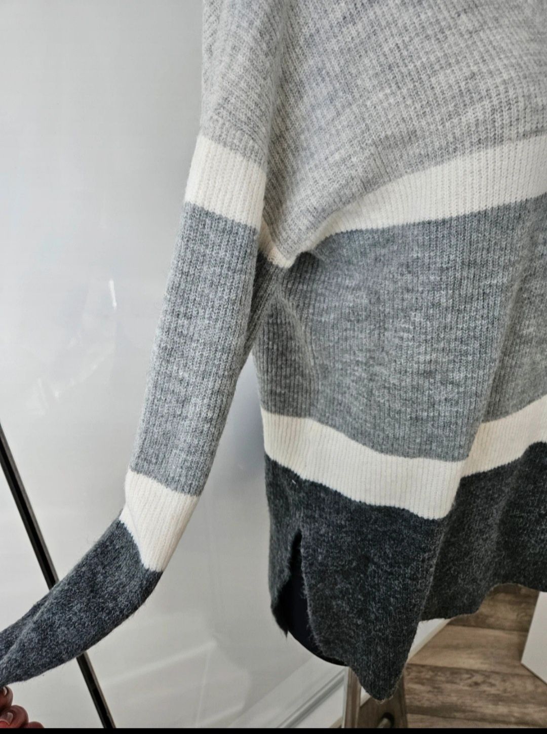 Sweter loft S M akryl