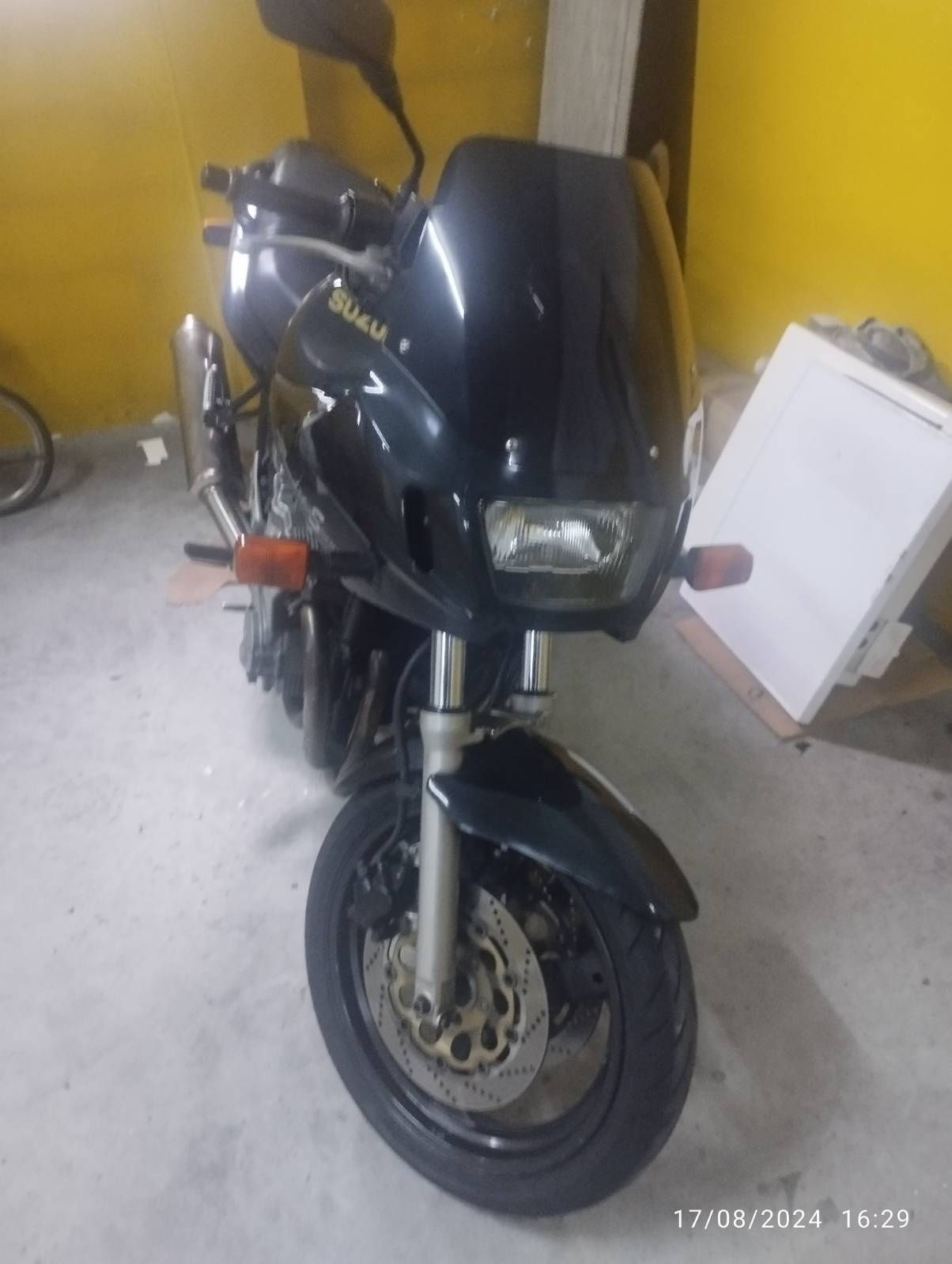 Mota Suzuki bandit 600