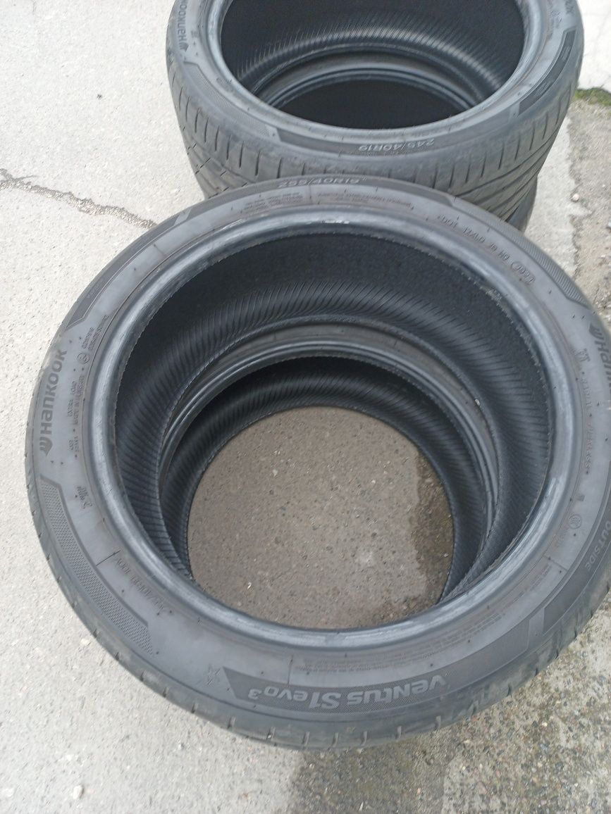 Резина шины колеса 245/40/19 и 255/40/19