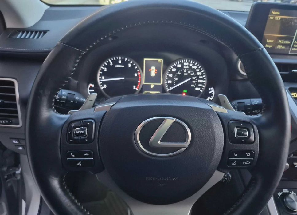 Lexus NX 300 Elegance Optimum AWD 2019 2.0