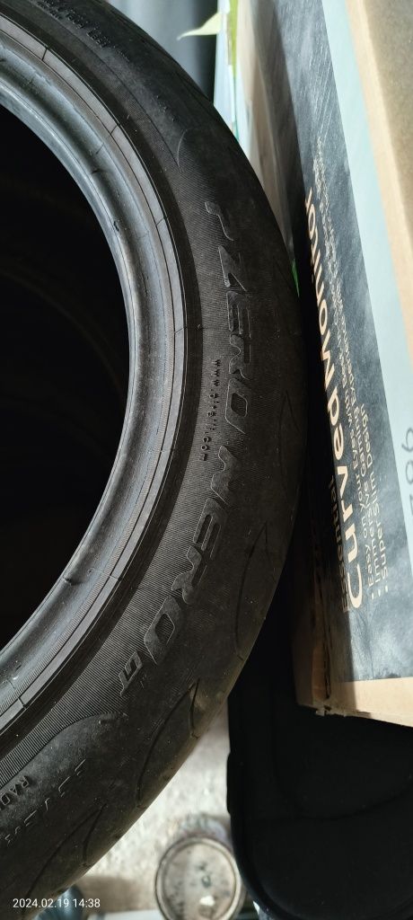 Pirelli 235 45 r17 шини літо 235 45 17