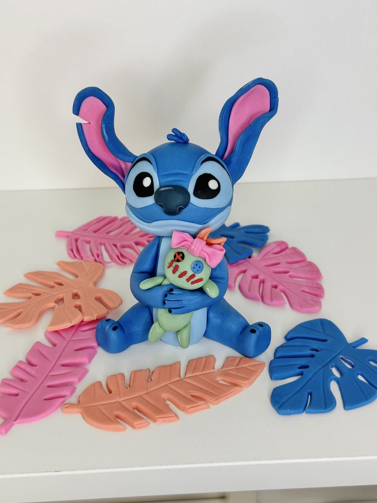 Stitch z masy cukrowej do dekoracji tortu