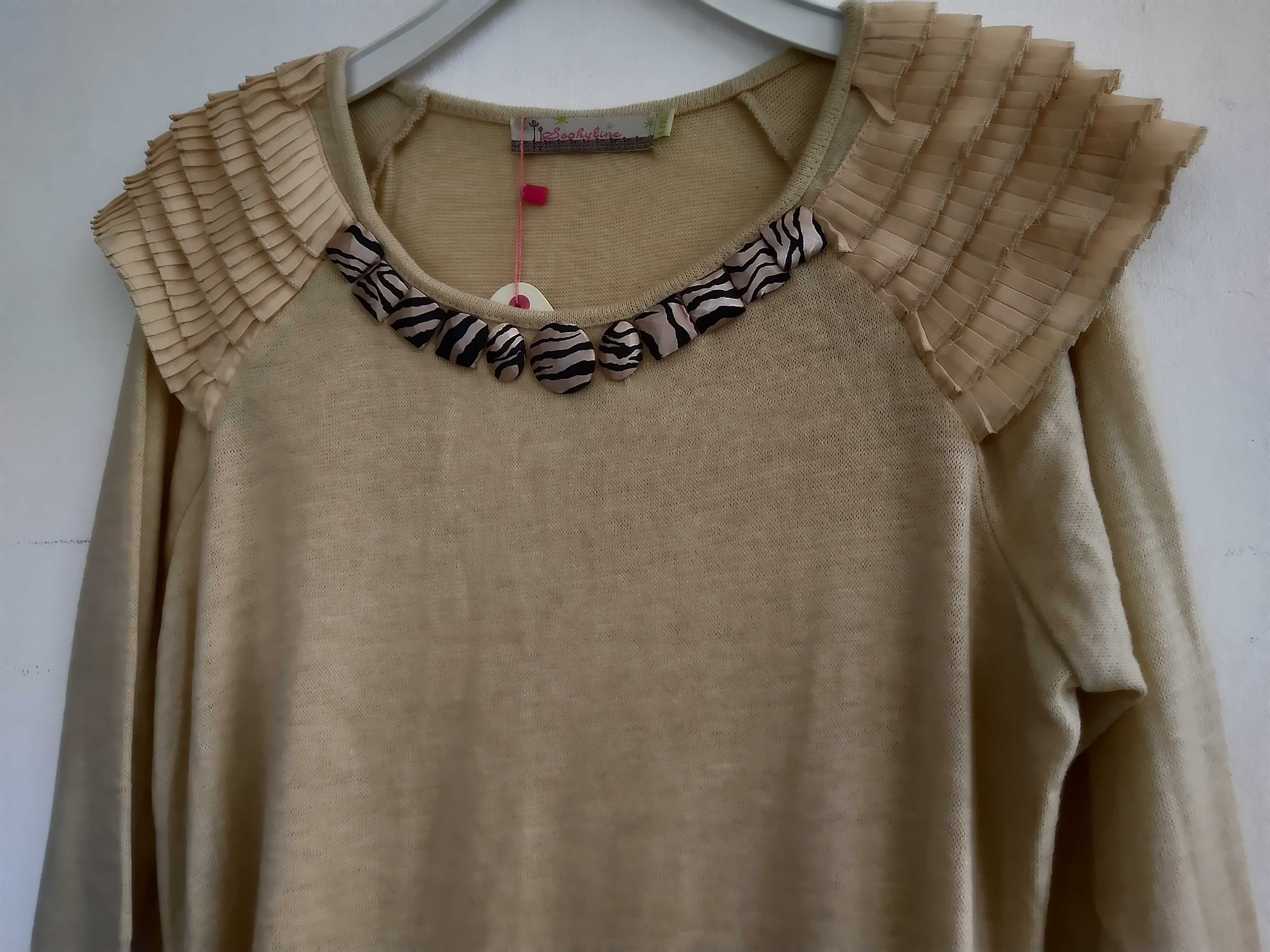 Camisola creme com botões e cinto tigresa - Tamanho L / XL - Nova!