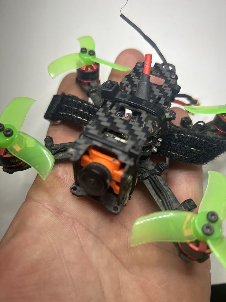 dron FPV mini, gotowy do lotu, hobby, 3 Lipo 3S, wideo