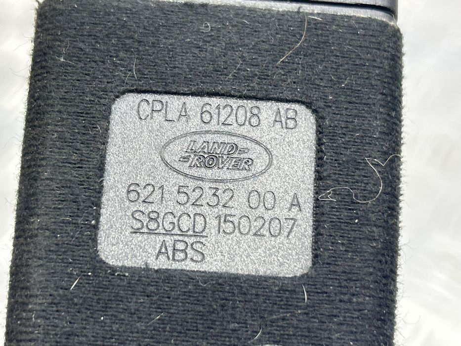 Замок ремня безопасности передний левый/правый LR077376 для Land Rover