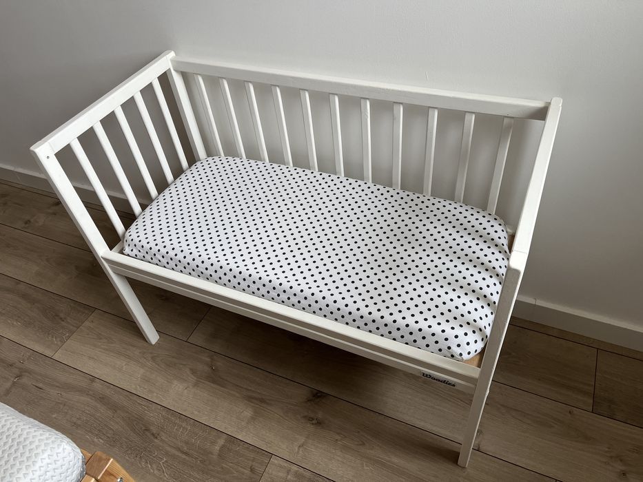 Dostawka do lóżka dla dziecka 90x40 drewniana biala