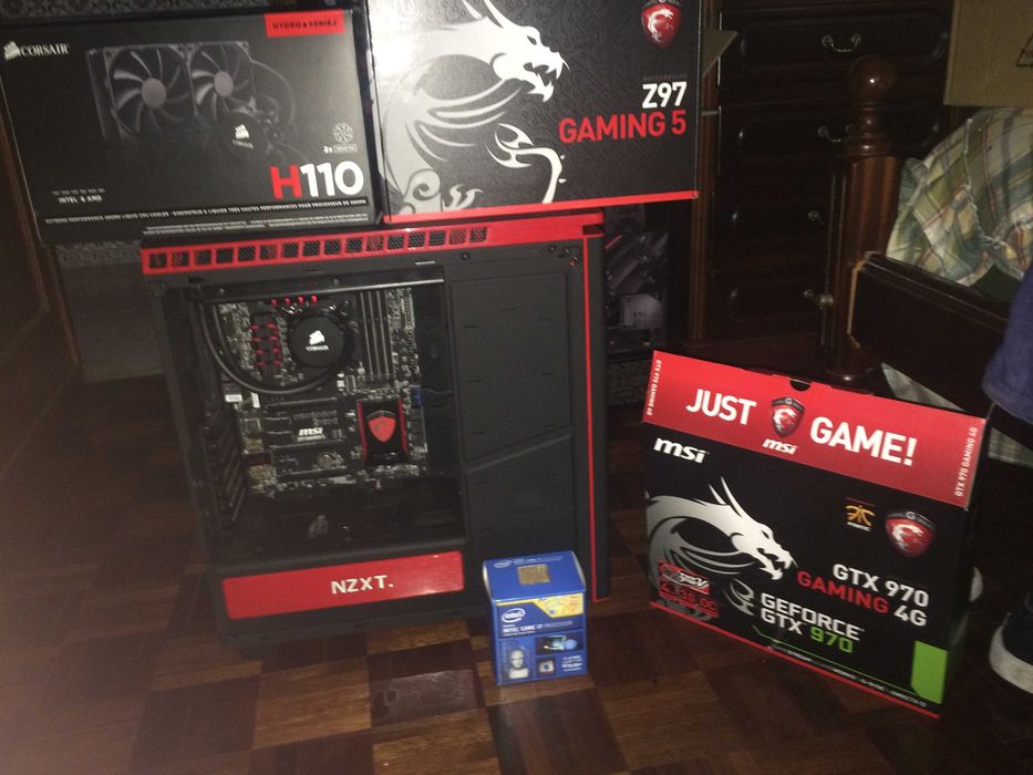 PC Gaming i7‑4790K 4,5 32GB Ram WaterCooler 2X GTX 970 - Duas Gráficas