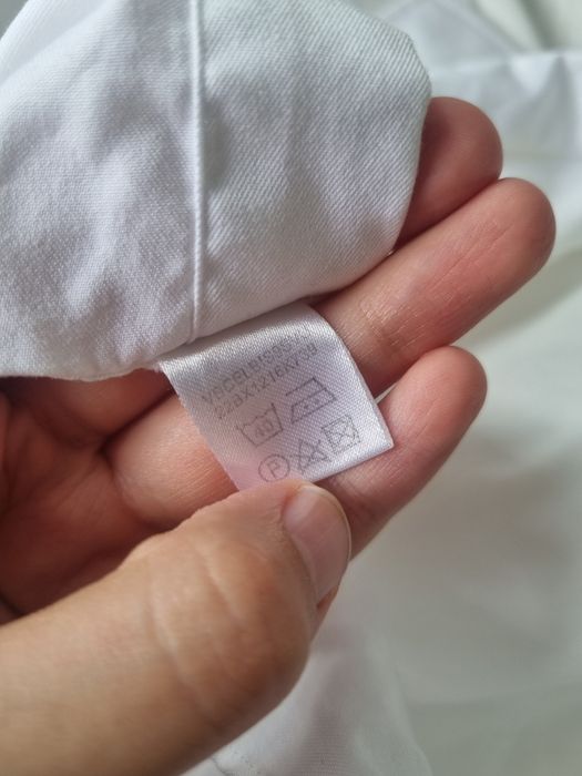 Biała męska koszula na spinki