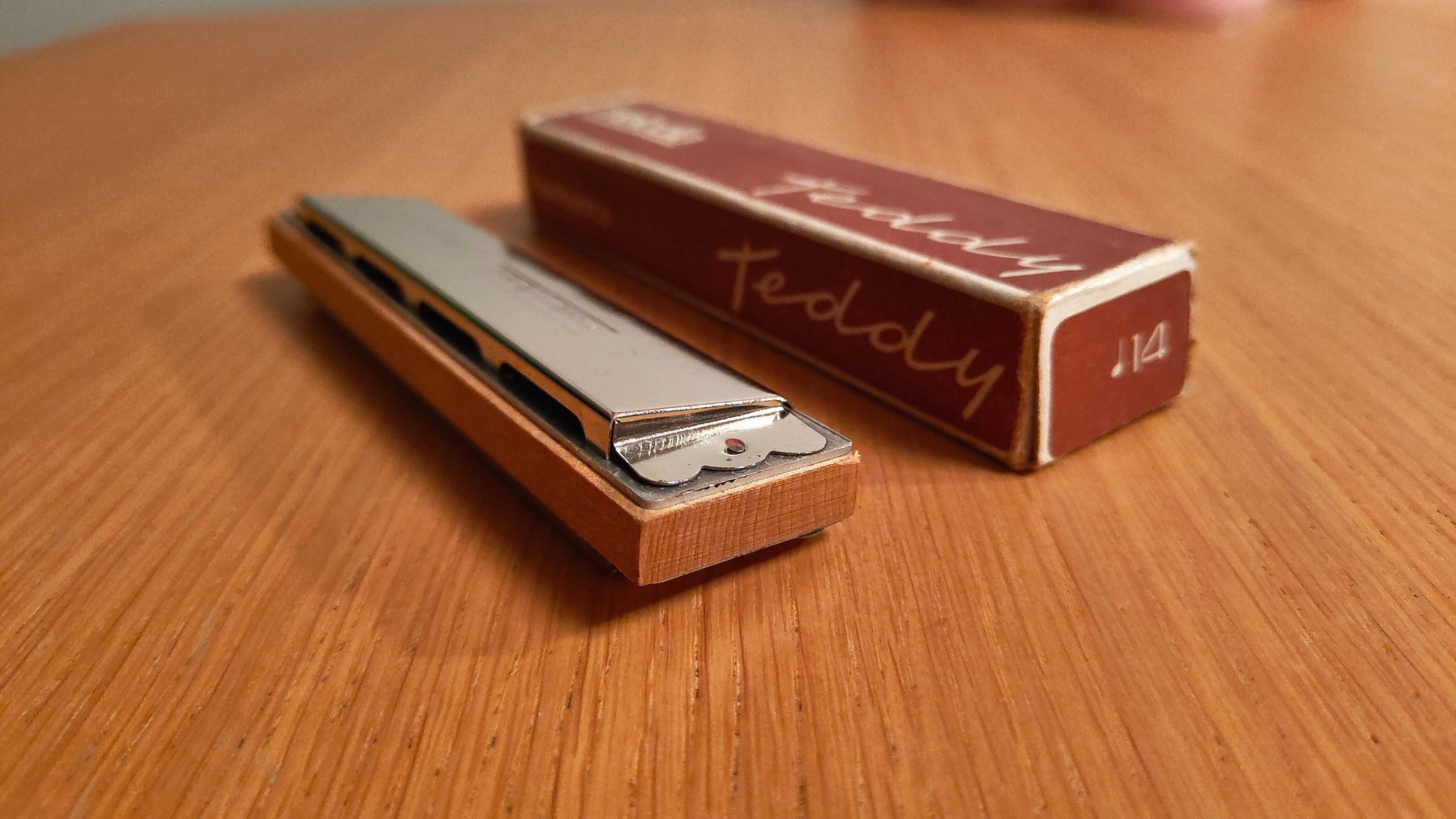 Polska harmonijka ustna Teddy Melodia harmonica czasy PRL instrument