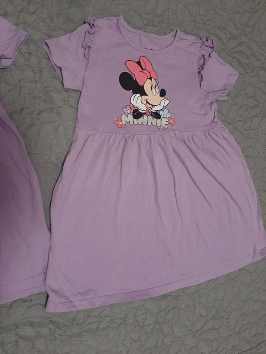 Dwie sukienki dla dziewczynek