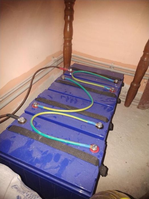 АКБ для сонячних систем