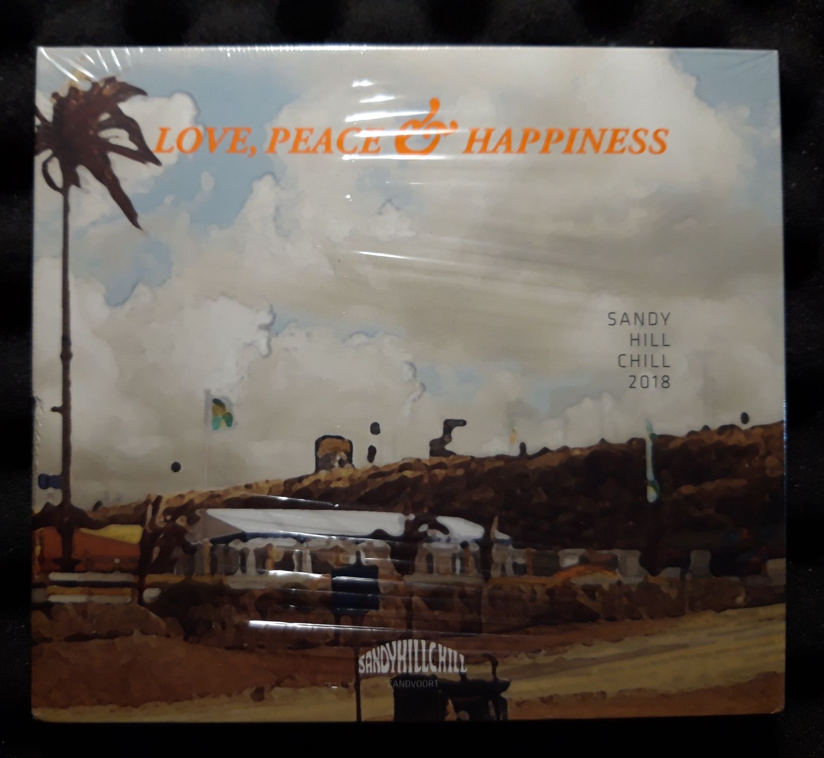 Sandy Hill Chill 2018 - Love,Peace & Happiness (2xCD, 2018, FOLIA)