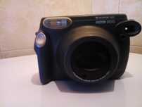 Máquina fotográfica Fujifilm Instax 2oo