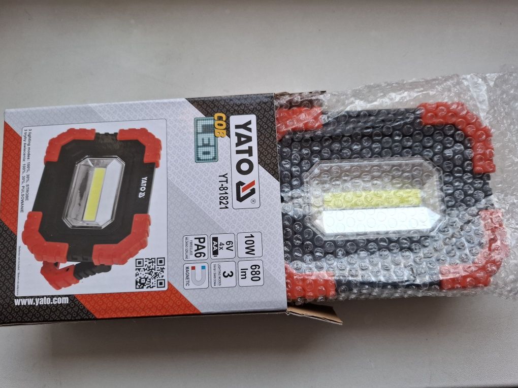 Прожектор LED YATO Польша
