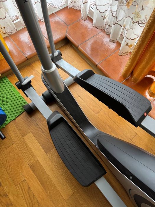 Тренажер Орбітрек TopTrack K8731H