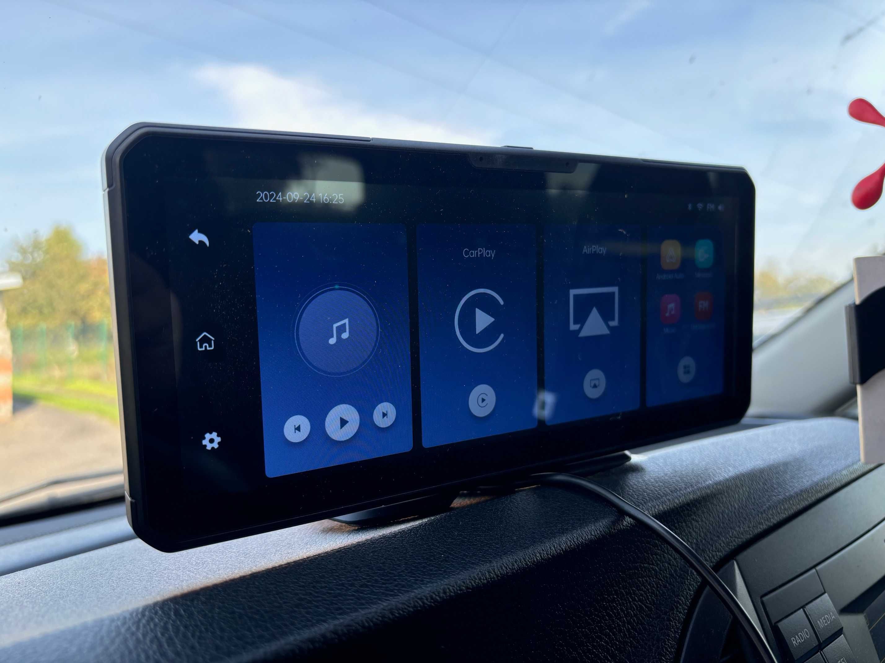 Radio samochodowe URVOLAX UR73C Apple Carplay Auto Wireless Android