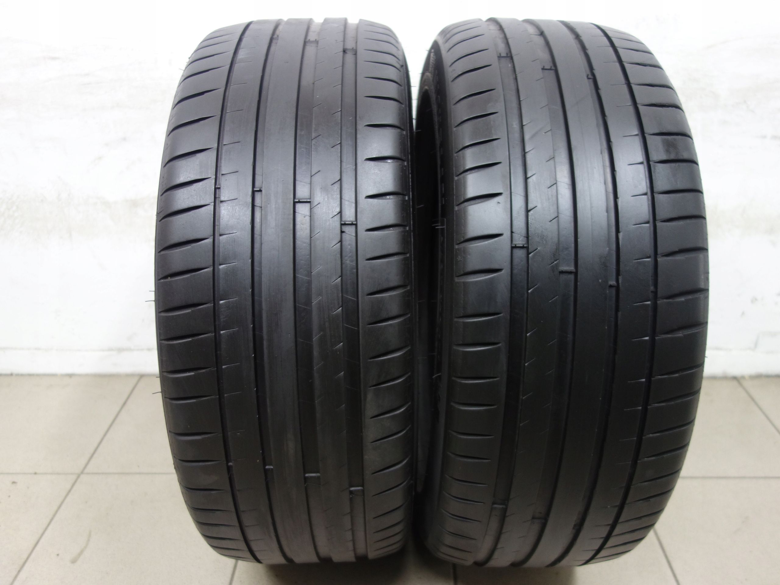 Opony Letnie Michelin Pilot Sport 4 255/45R19 104 Y extra stan 2021r