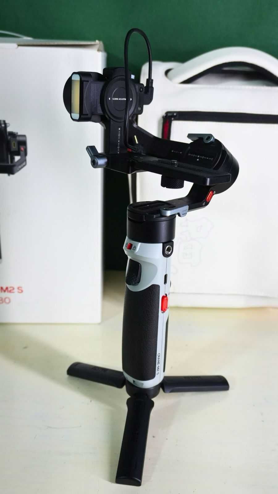 Estabilizador Zhiyun Crane M2s Combo (kit completo)