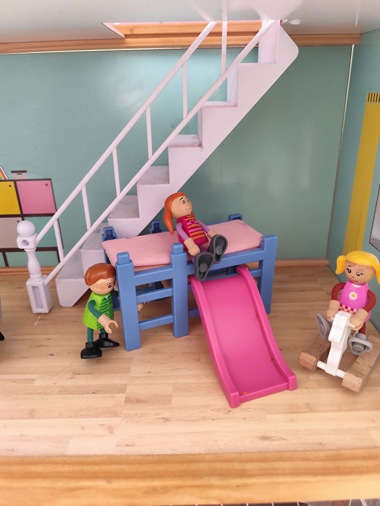 Drewniany domek dla lalek Lidl