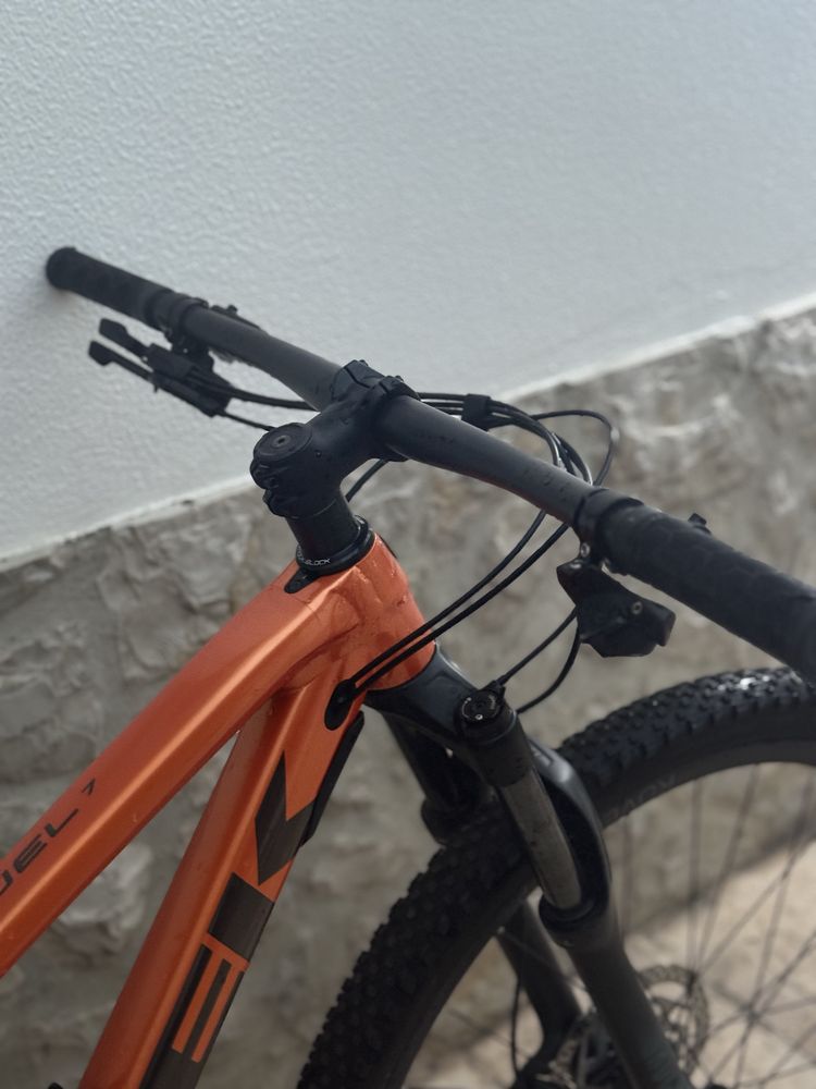 Bicicleta Trek 2021 Top Fuel 7 SX M/L full extras ASX SRAM