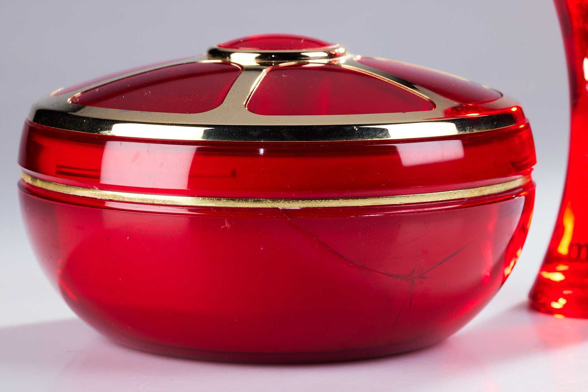 Mimmina Red perfumy pudełka po perfumach kolekcjonerskie