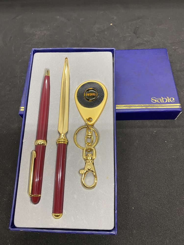Подарочный канцелярский набор ручка брелок нож Sable