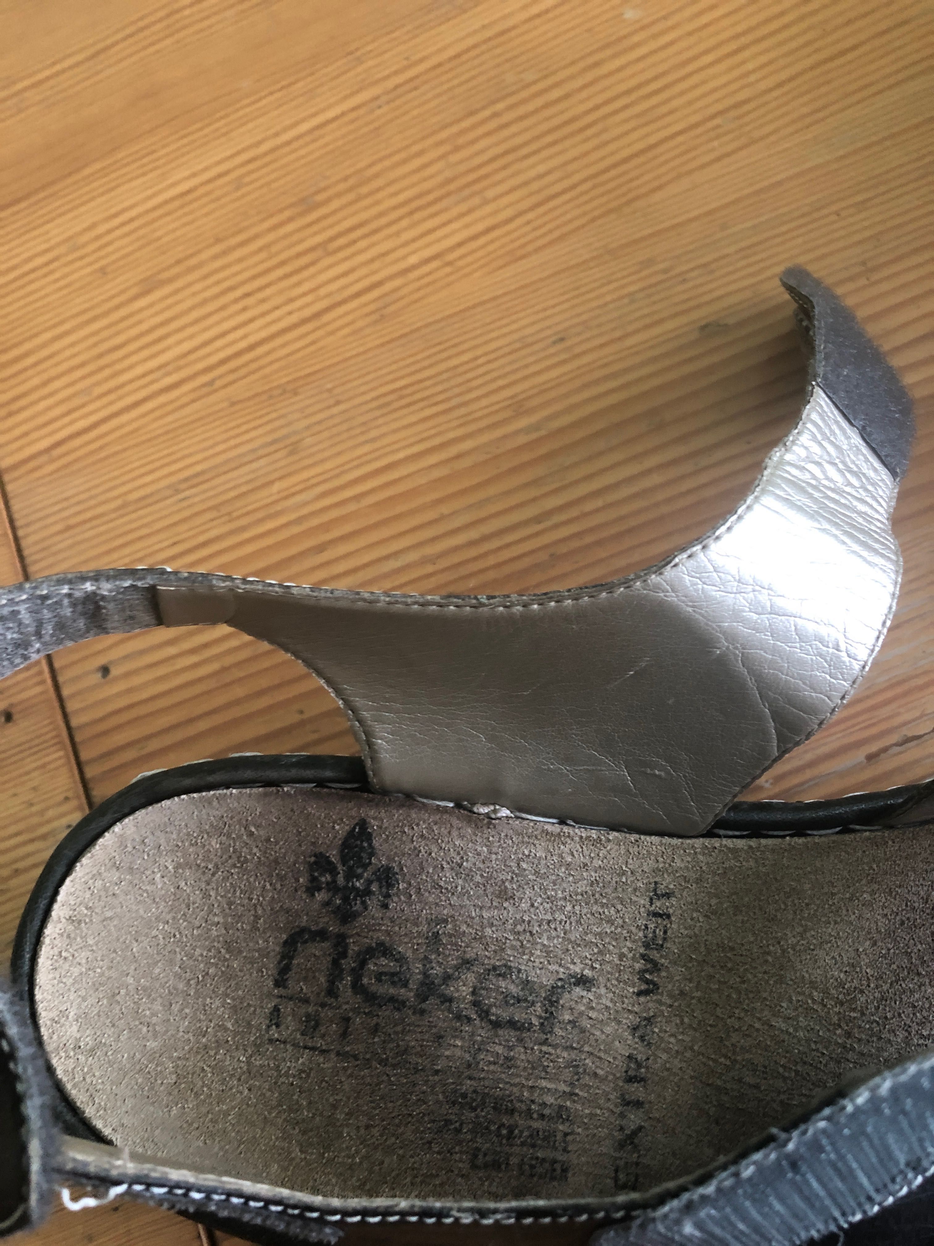 RIEKER sandały damskie r.39 dł.wkładki 25 cm