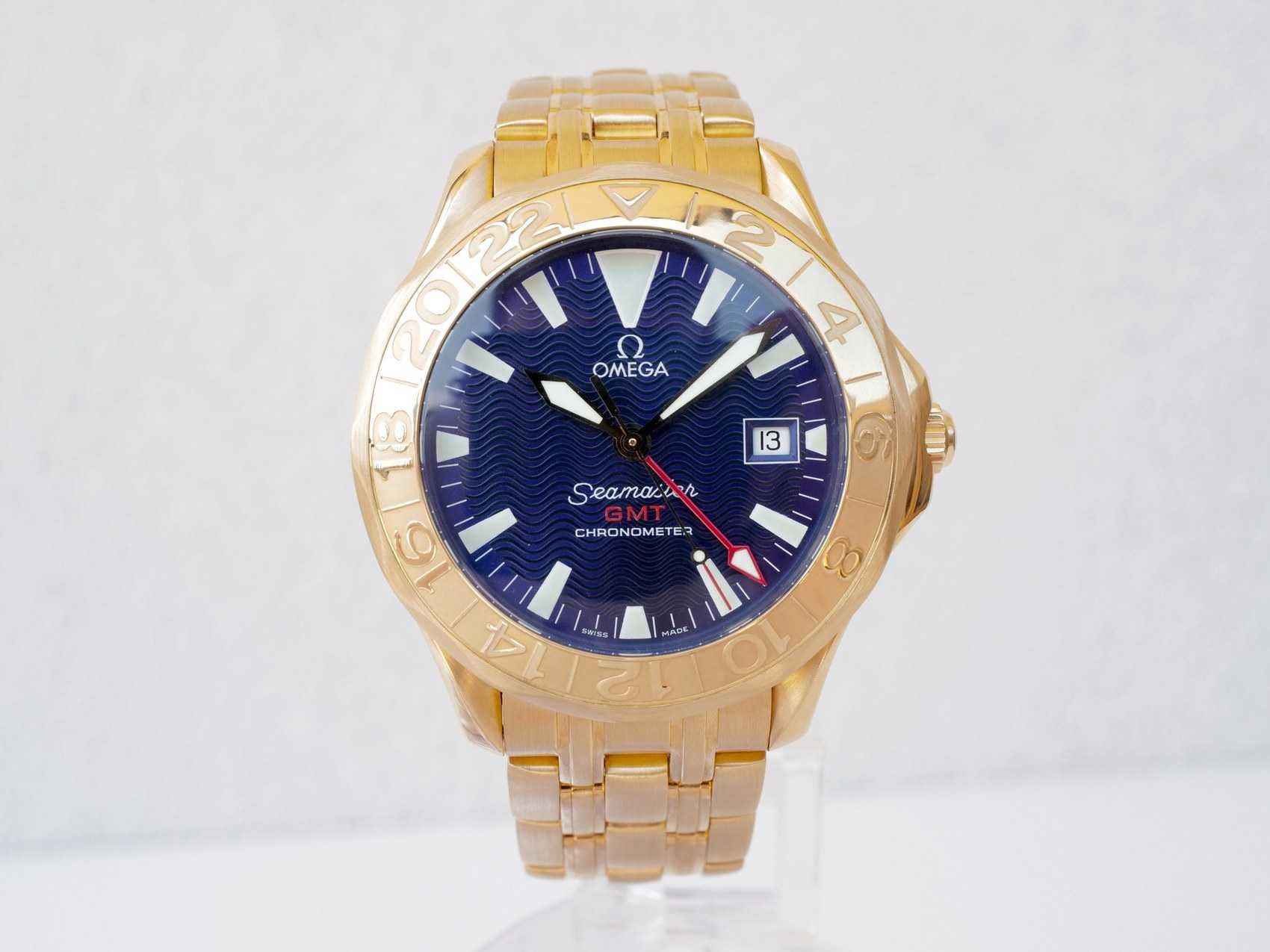 Omega Seamaster Diver 300 M 18K Yellow Gold Blue Electric Dial