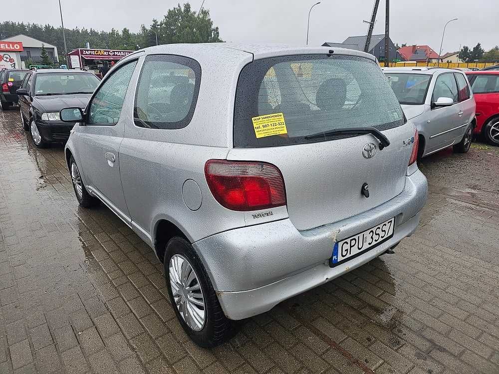 Toyota Yaris 1999 rok/1.0 benzyna/65KM/ Opłaty Aktualne