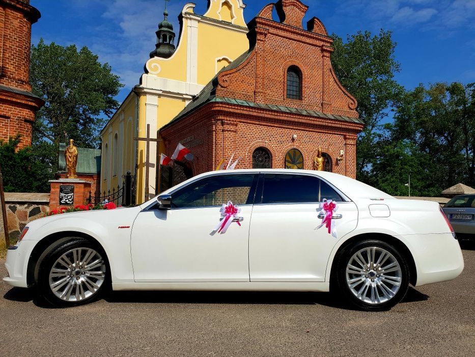 Samochód do ślubu samochód na wesele auto do ślubu