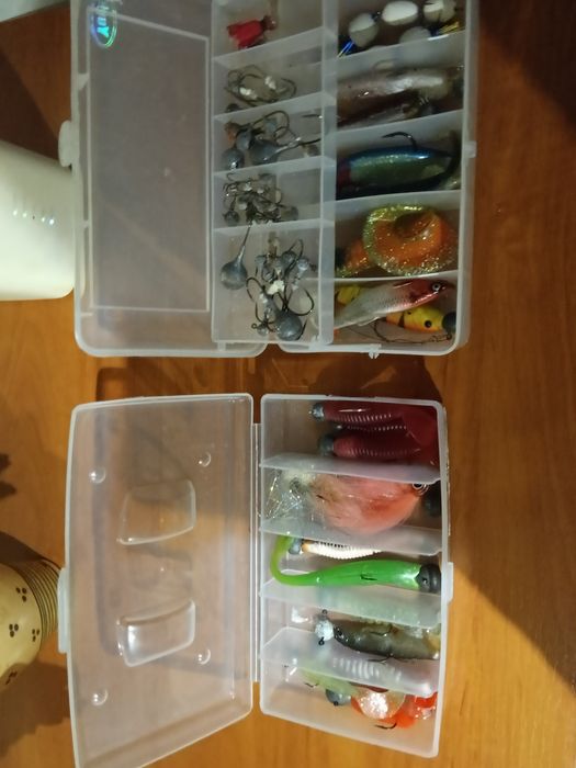 Wędka spin.DAM 198 /5-28 z kołowrotek FB , przynęty , podbierak spin .