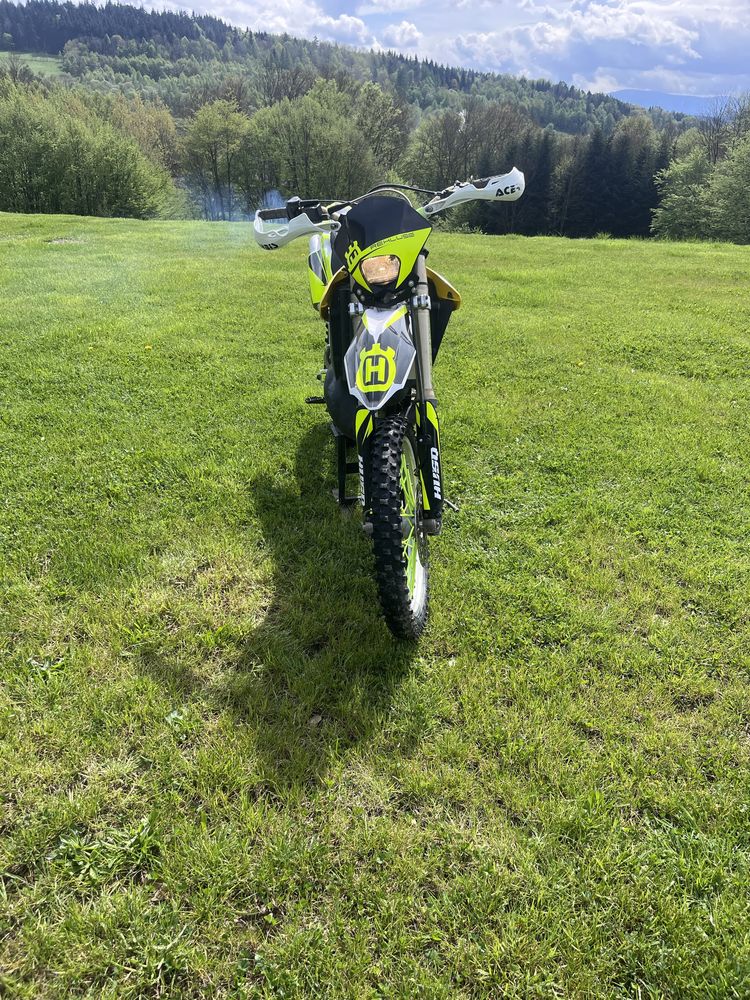 Husqvarna WR250 (ktm,beta, gasgas)