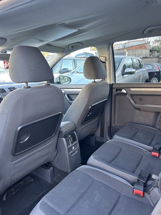 VW Touran 1.6 TDI BlueMotion