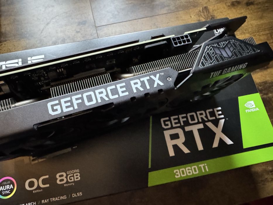 Placa gráfica Asus Tuf Nvidia Geforce 3060 Ti