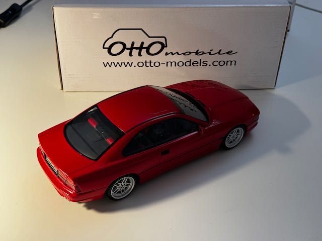 1:18 OttO Mobile BMW 850CSi (E81) Coupe / Red / OT158