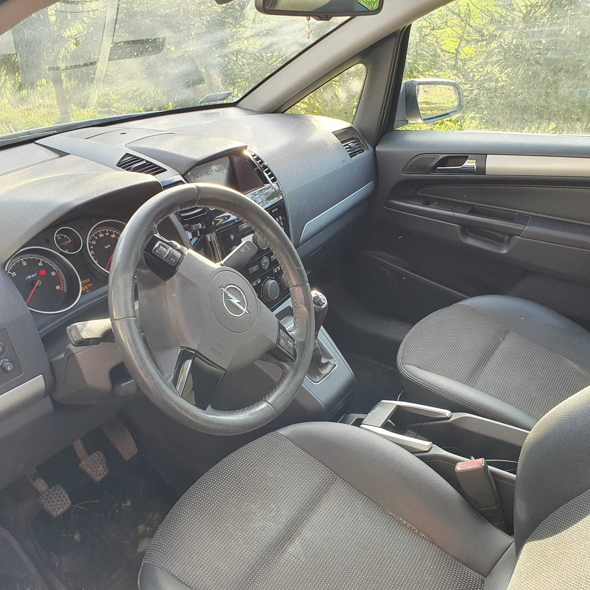 Opel Zafira. 2008. 1,7 TD.