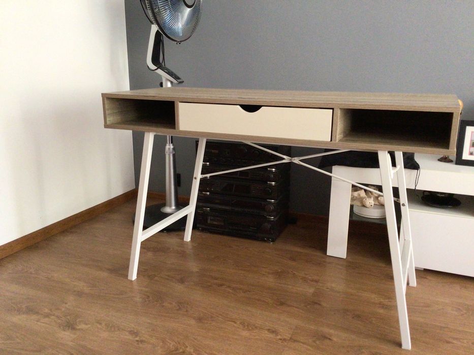 Biurko ABBETVED 48x120 dąb/biały