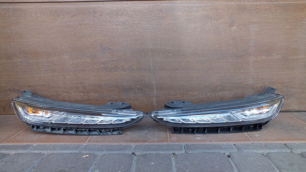 Lampa dzienna lewa prawa Hyundai Kona I
