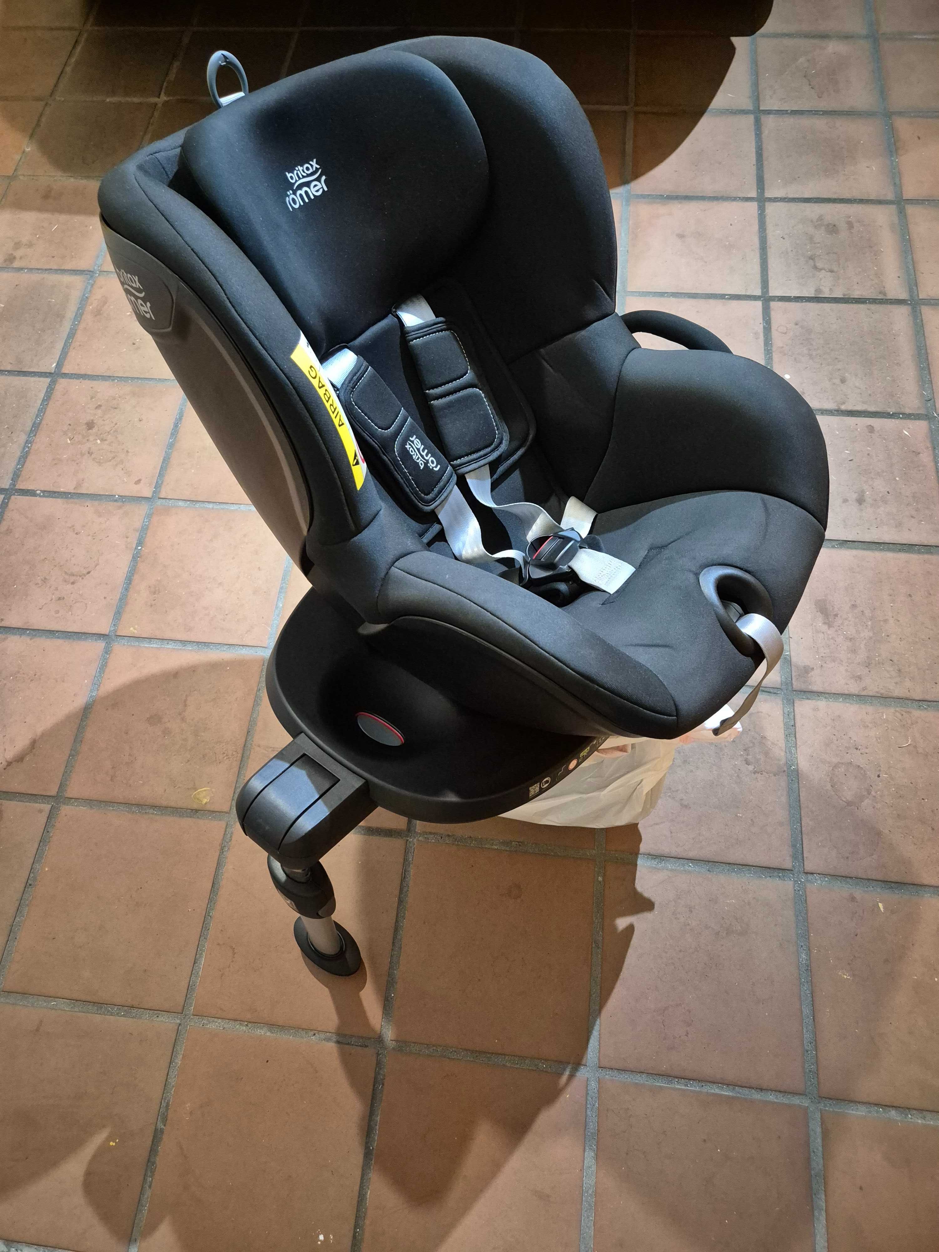 Cadeira Auto Britax Römer DUALFIX 2R com ISOFIX 0-18kgs ou 4anos