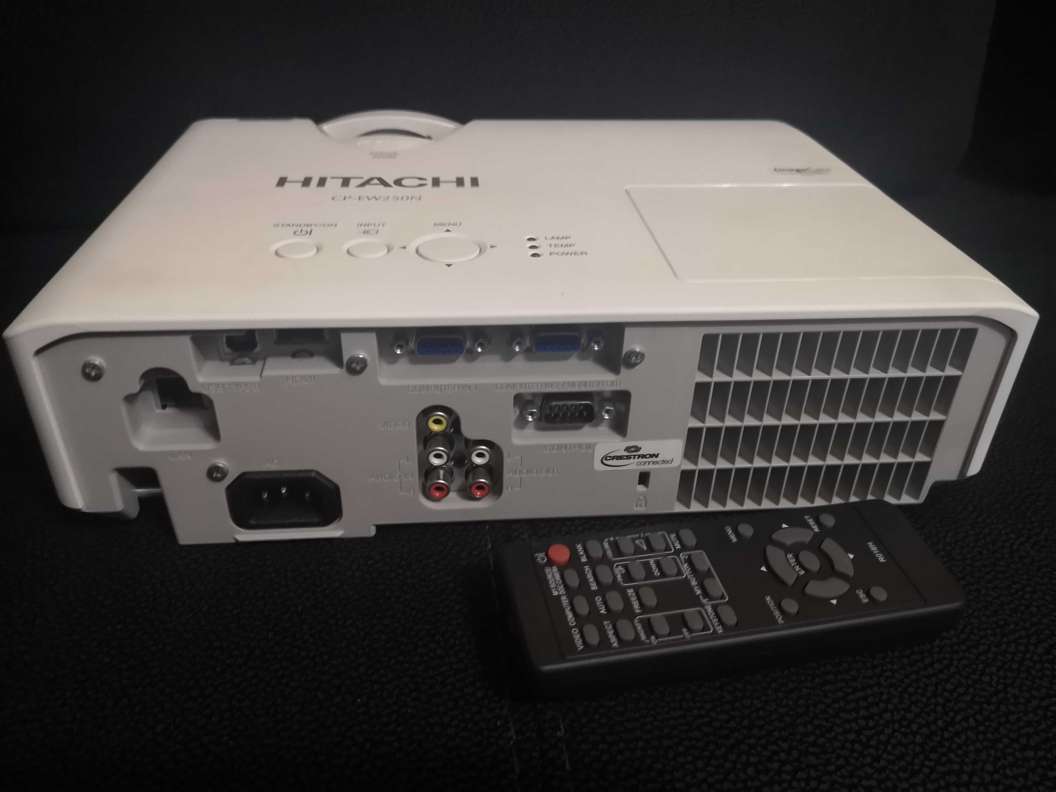 Projektor multimedialny Hitachi
