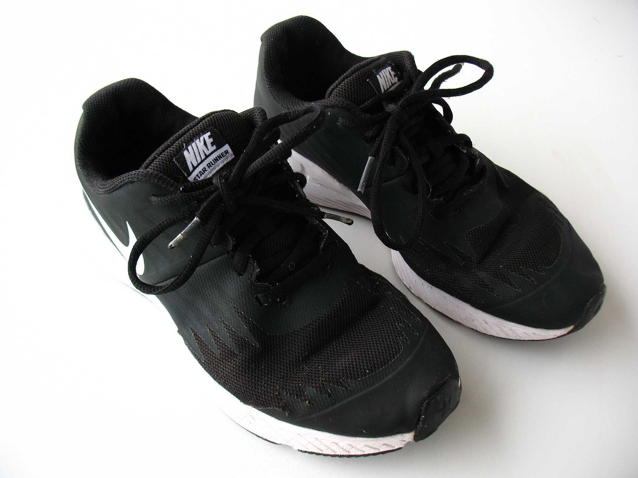 Damskie, lekkie, przewiewne buty sportowe Nike Star Runner. Rozm. 38,5