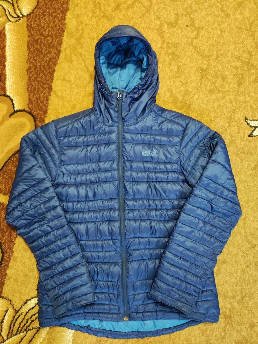 Микропуховик Jack Wolfskin