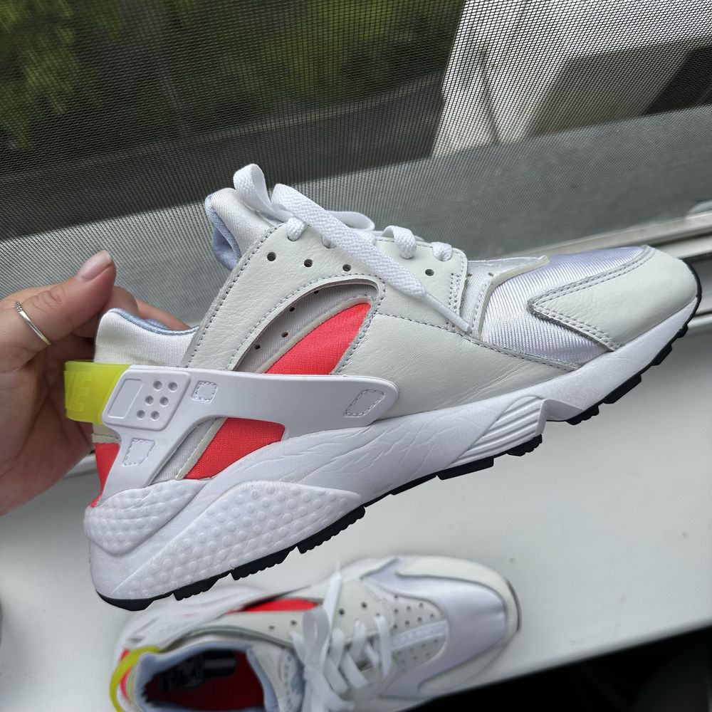 Nike Huarache в ідеальному стані