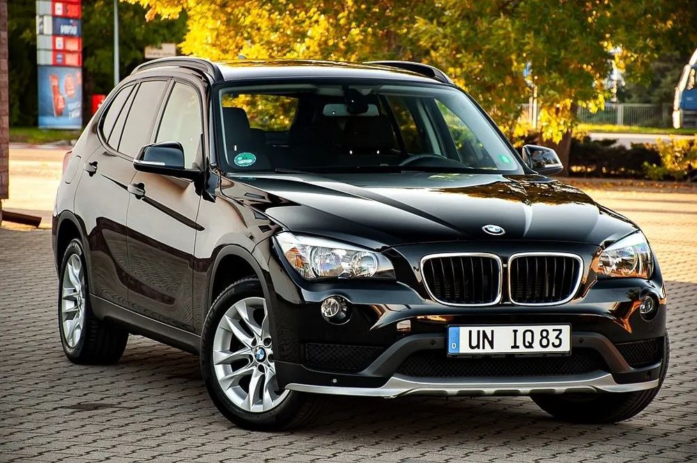 BMW X1 2.0 BENZ 150KM * Klimatronic Tempomat Parktronik Grzane Fotele Serwis