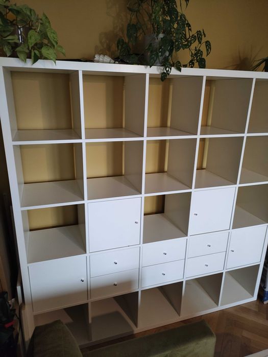 Kallax regał z szufladami i szafkami
