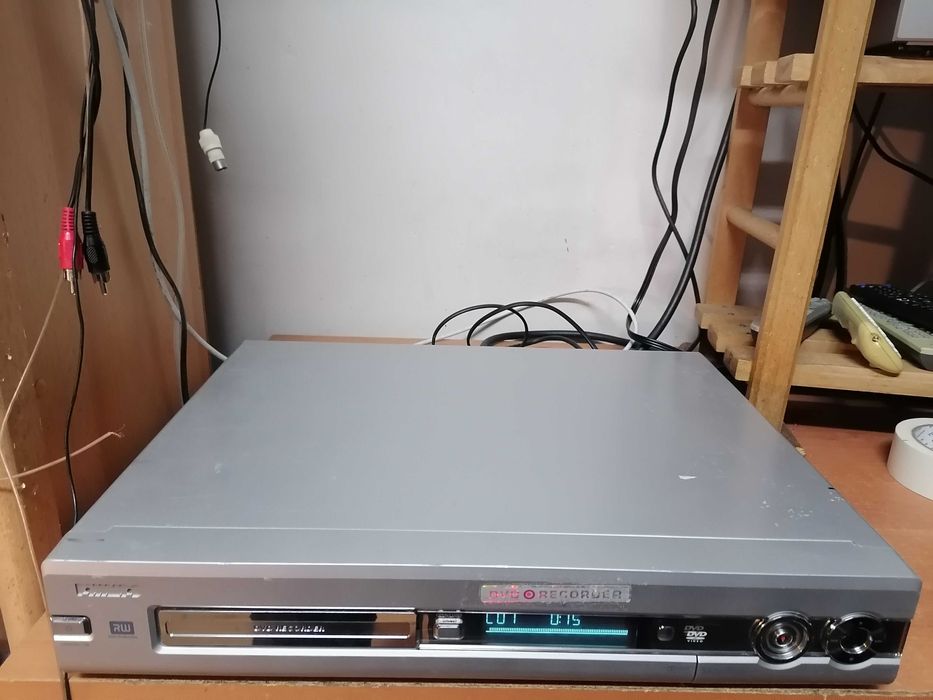 Nagrywarka Philips DVDR70
