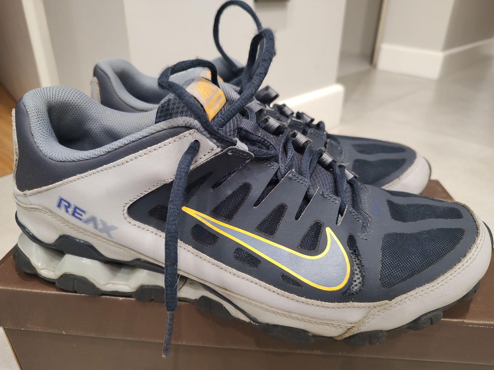 Nike buty Reax 47 wkładka 30,5