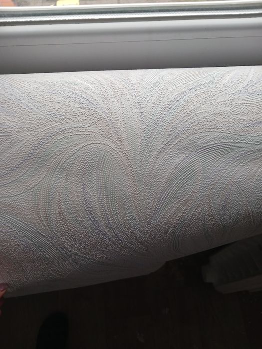 Обої  гарні паперові